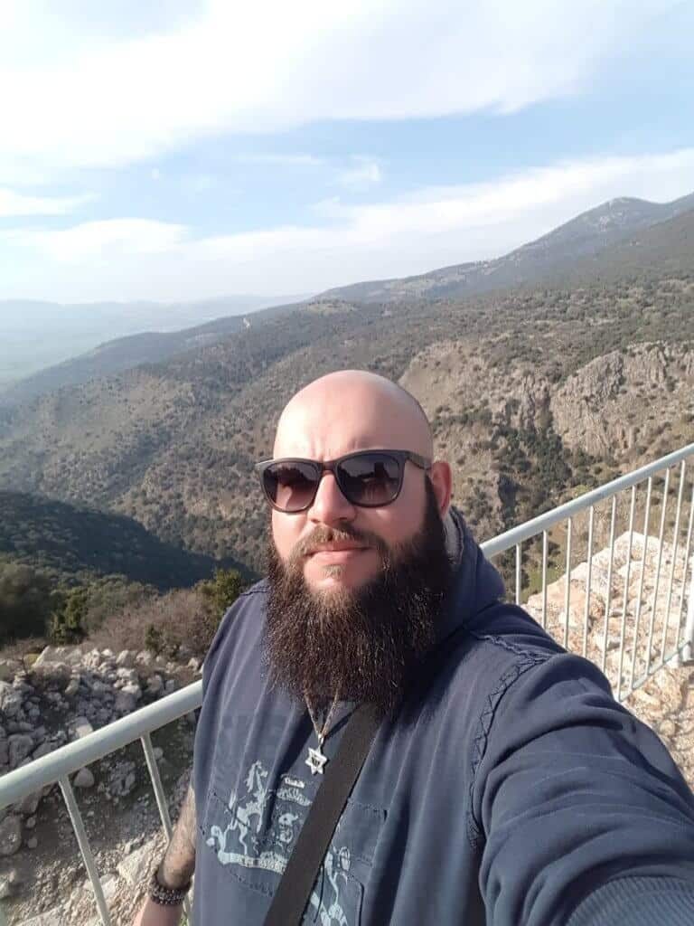 יעקב גודס בטיול בטבע יעקב גודס בטיול בטבע